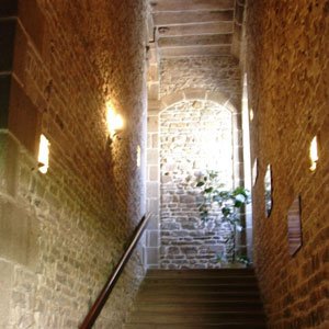 Rillé : escalier de pierre. Abbaye du 18e siècle