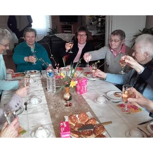 On trinque, c'est la fête des Consacrées !