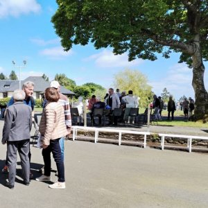 Au Jardin : on déambule, on échange